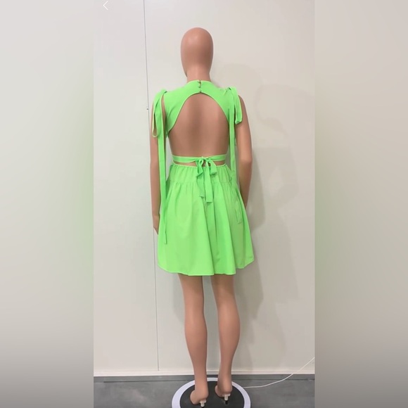 NWT - Summer backless strappy dress - Picture 4 of 6